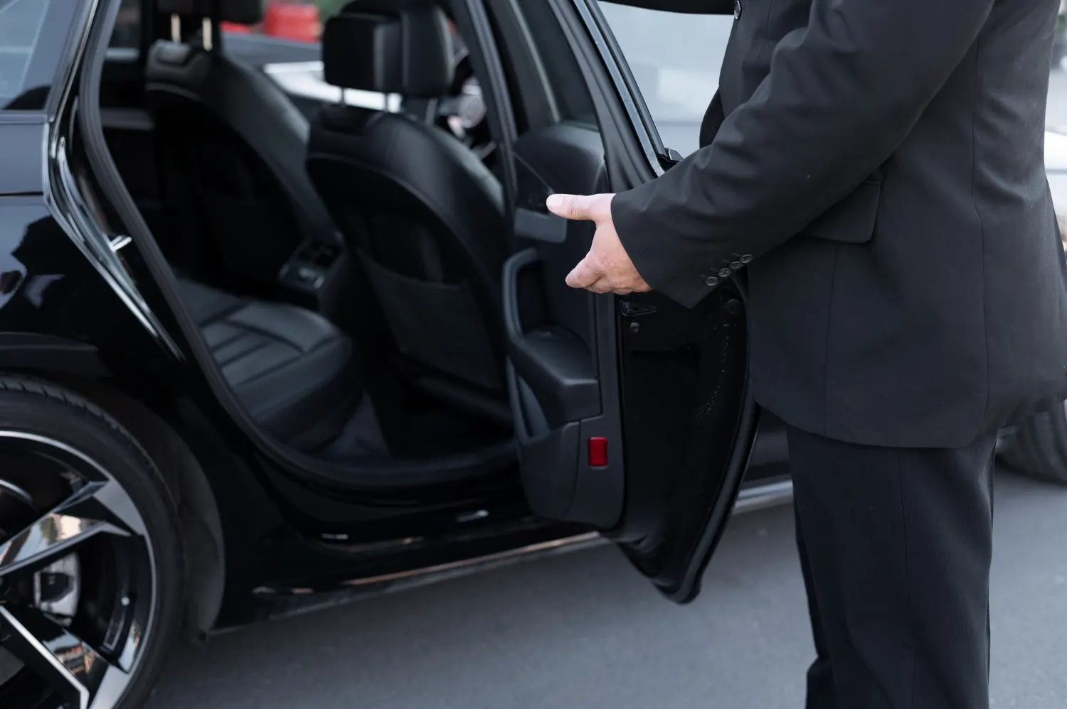 Rabat to Marrakech taxi transfer service