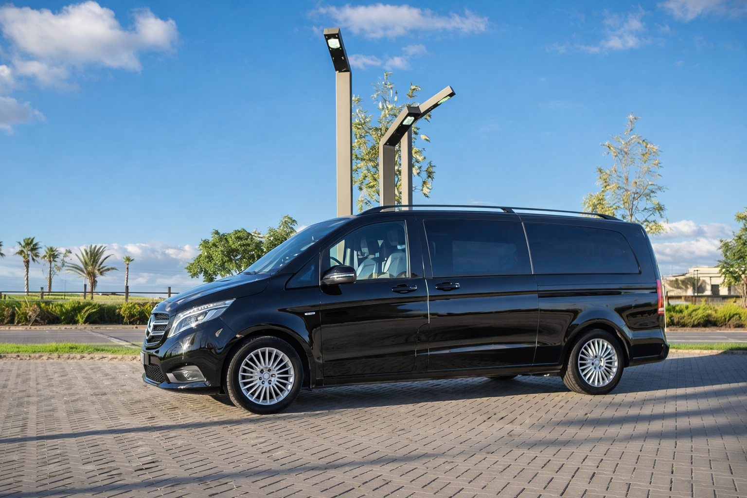 Marrakech to Fes private transfer vehicle